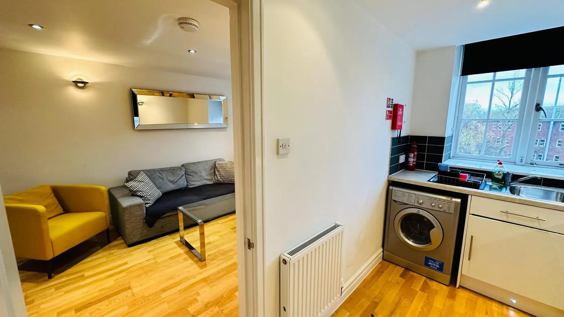 West Street Mews - Serviced Accommodation Exeter Apartment