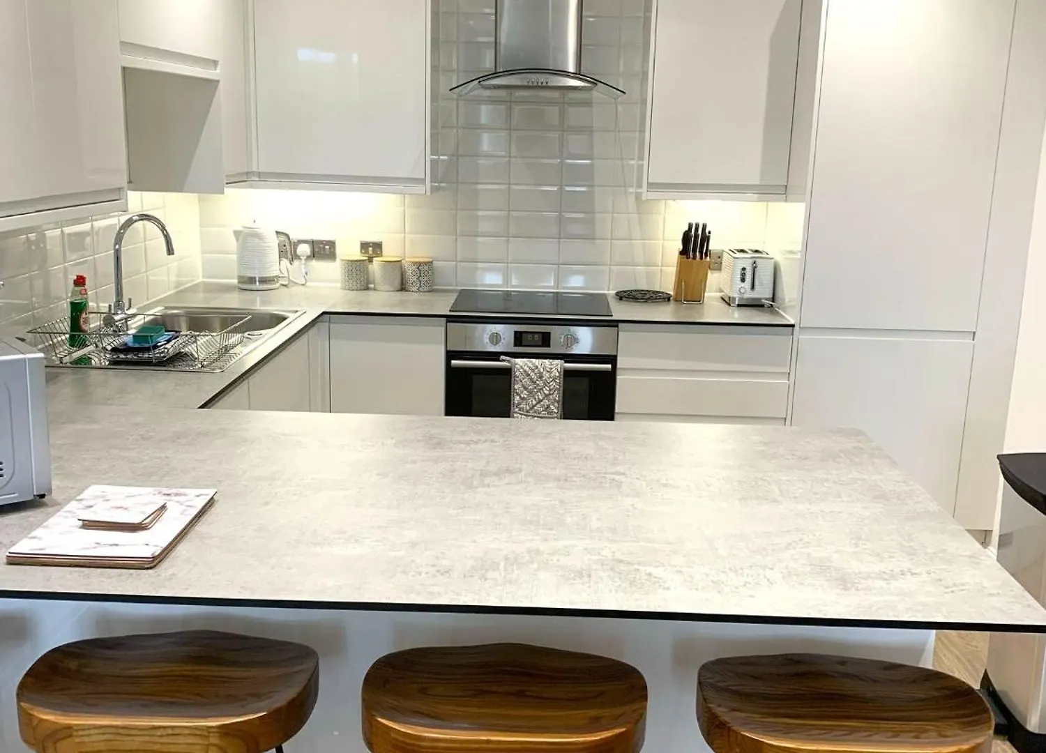 Apartment West Street Mews - Serviced Accommodation Exeter